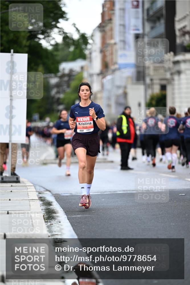 14.06.2026 - REWE Women's Run Dr. Thomas Lammeyer http://msf.ph/oto/9778654 14.06.2026 10:45:44 Laufen 5516 meine-sportfotos.de