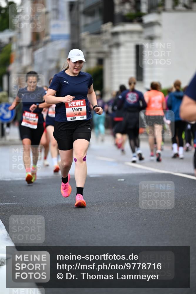 14.06.2026 - REWE Women's Run Dr. Thomas Lammeyer http://msf.ph/oto/9778716 14.06.2026 10:45:52 Laufen 5715 meine-sportfotos.de