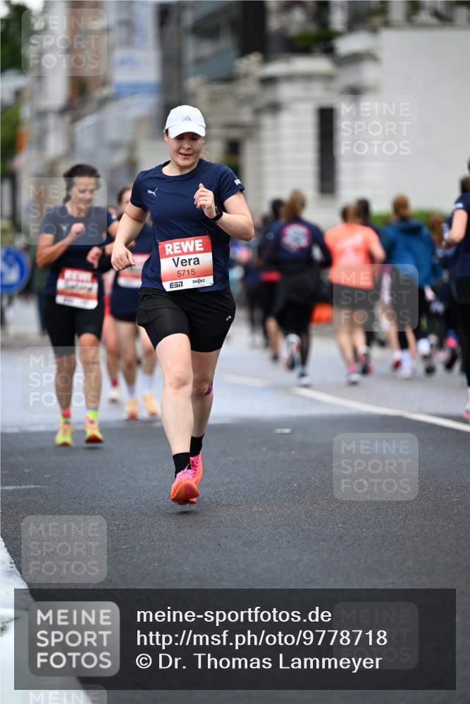 14.06.2026 - REWE Women's Run Dr. Thomas Lammeyer http://msf.ph/oto/9778718 14.06.2026 10:45:52 Laufen 5715, 7 meine-sportfotos.de
