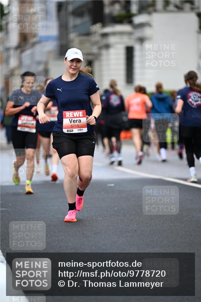 14.06.2026 - REWE Women's Run Dr. Thomas Lammeyer http://msf.ph/oto/9778720 14.06.2026 10:45:52 Laufen 5715 meine-sportfotos.de