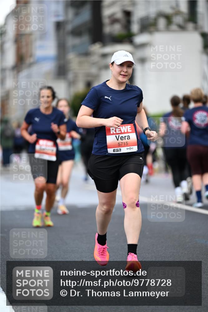 14.06.2026 - REWE Women's Run Dr. Thomas Lammeyer http://msf.ph/oto/9778728 14.06.2026 10:45:53 Laufen 5715, 7 meine-sportfotos.de