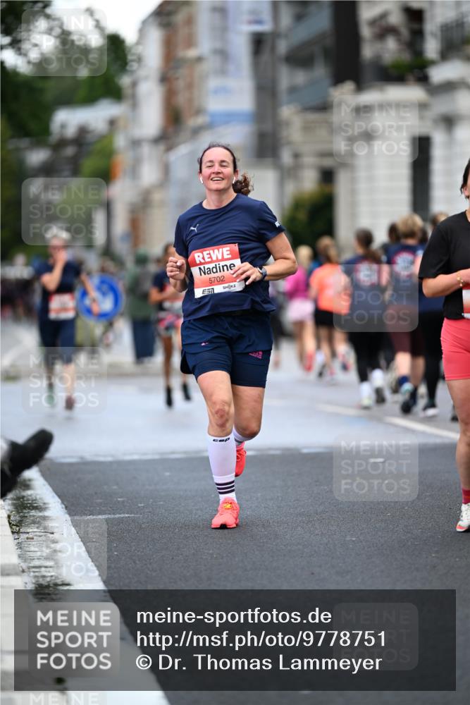 14.06.2026 - REWE Women's Run Dr. Thomas Lammeyer http://msf.ph/oto/9778751 14.06.2026 10:45:57 Laufen 5702 meine-sportfotos.de