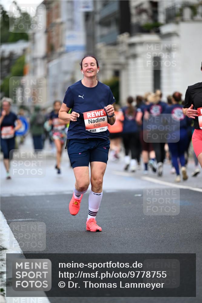 14.06.2026 - REWE Women's Run Dr. Thomas Lammeyer http://msf.ph/oto/9778755 14.06.2026 10:45:57 Laufen 5702, 7 meine-sportfotos.de