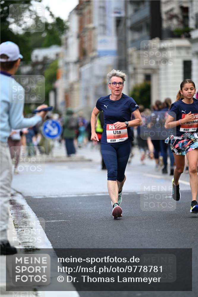 14.06.2026 - REWE Women's Run Dr. Thomas Lammeyer http://msf.ph/oto/9778781 14.06.2026 10:46:02 Laufen 5189, 5051, 7 meine-sportfotos.de