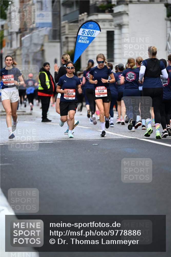 14.06.2026 - REWE Women's Run Dr. Thomas Lammeyer http://msf.ph/oto/9778886 14.06.2026 10:46:25 Laufen 5308, 5945, 5, 00, 5527 meine-sportfotos.de