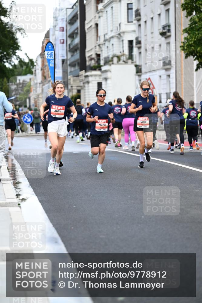 14.06.2026 - REWE Women's Run Dr. Thomas Lammeyer http://msf.ph/oto/9778912 14.06.2026 10:46:29 Laufen 5, 00, 5308, 5527 meine-sportfotos.de
