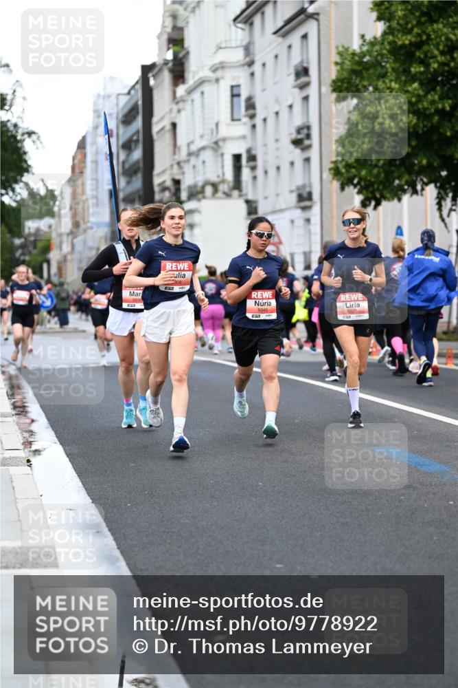 14.06.2026 - REWE Women's Run Dr. Thomas Lammeyer http://msf.ph/oto/9778922 14.06.2026 10:46:30 Laufen 308, 5945, 5527, 7 meine-sportfotos.de
