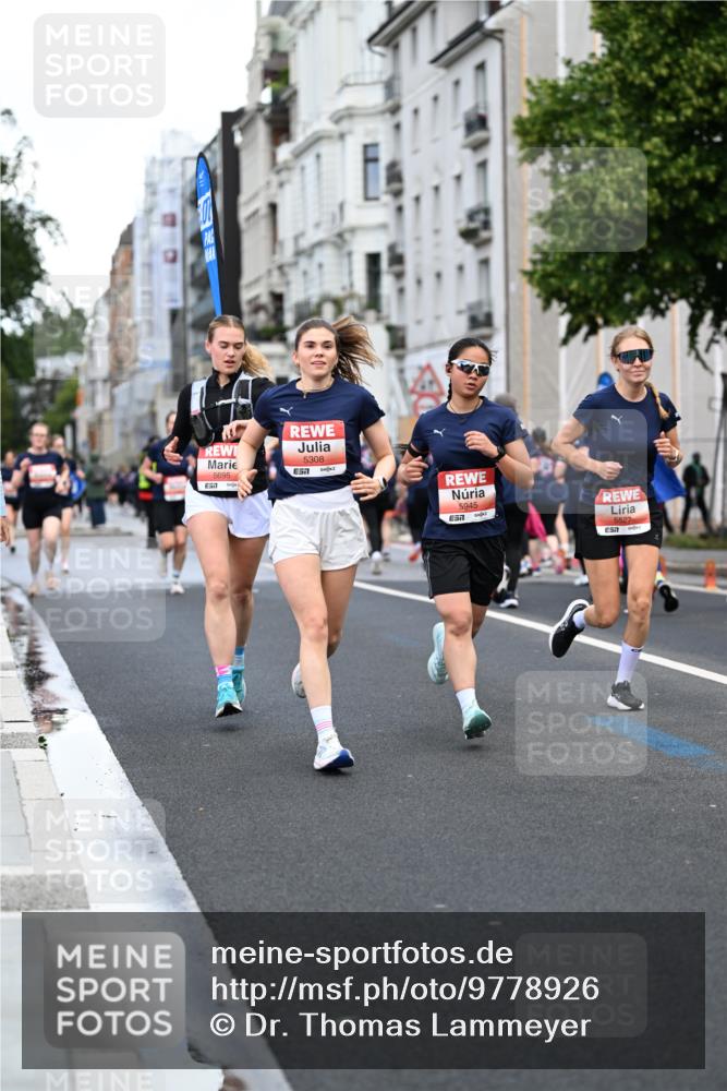 14.06.2026 - REWE Women's Run Dr. Thomas Lammeyer http://msf.ph/oto/9778926 14.06.2026 10:46:31 Laufen 5695, 5308, 7, 5945, 57, 5527 meine-sportfotos.de
