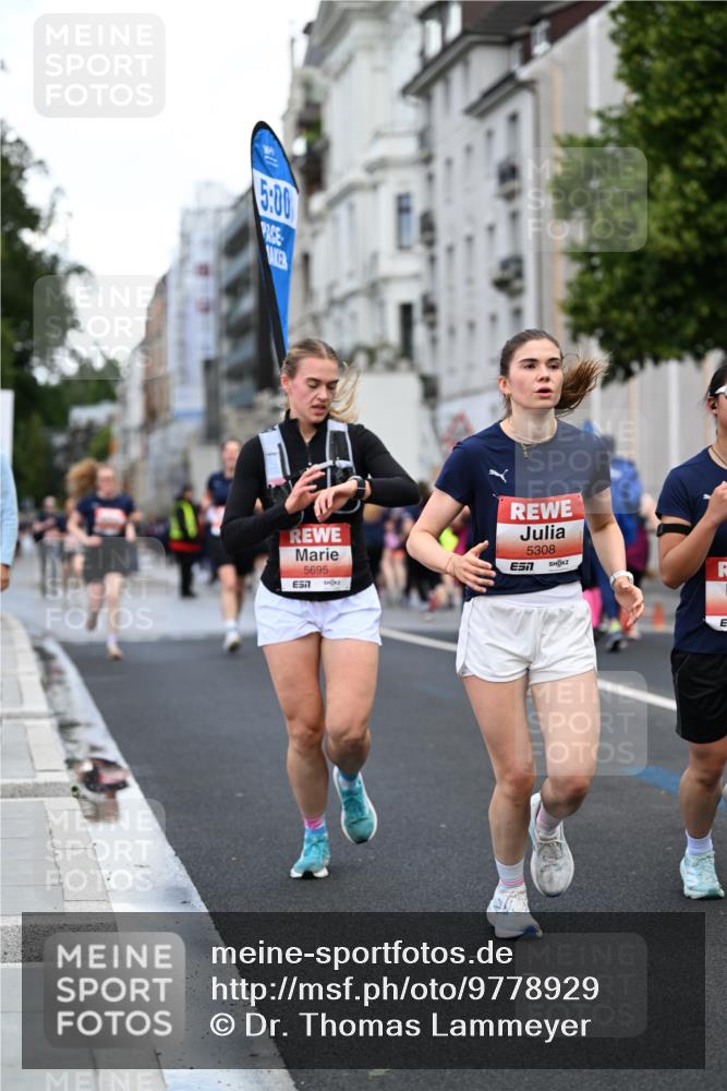 14.06.2026 - REWE Women's Run Dr. Thomas Lammeyer http://msf.ph/oto/9778929 14.06.2026 10:46:32 Laufen 5, 00, 5695, 57, 5308 meine-sportfotos.de