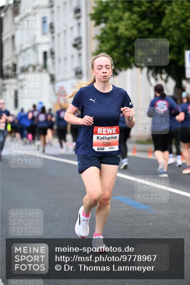14.06.2026 - REWE Women's Run Dr. Thomas Lammeyer http://msf.ph/oto/9778967 14.06.2026 10:46:38 Laufen 5250, 5 meine-sportfotos.de