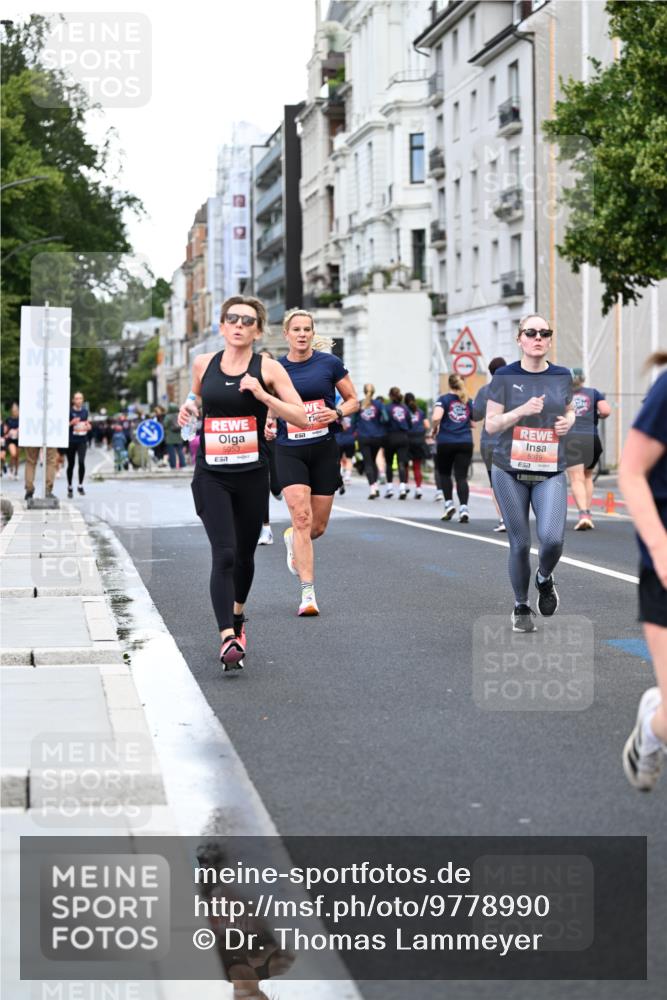 14.06.2026 - REWE Women's Run Dr. Thomas Lammeyer http://msf.ph/oto/9778990 14.06.2026 10:46:42 Laufen 5953, 7, 5979 meine-sportfotos.de