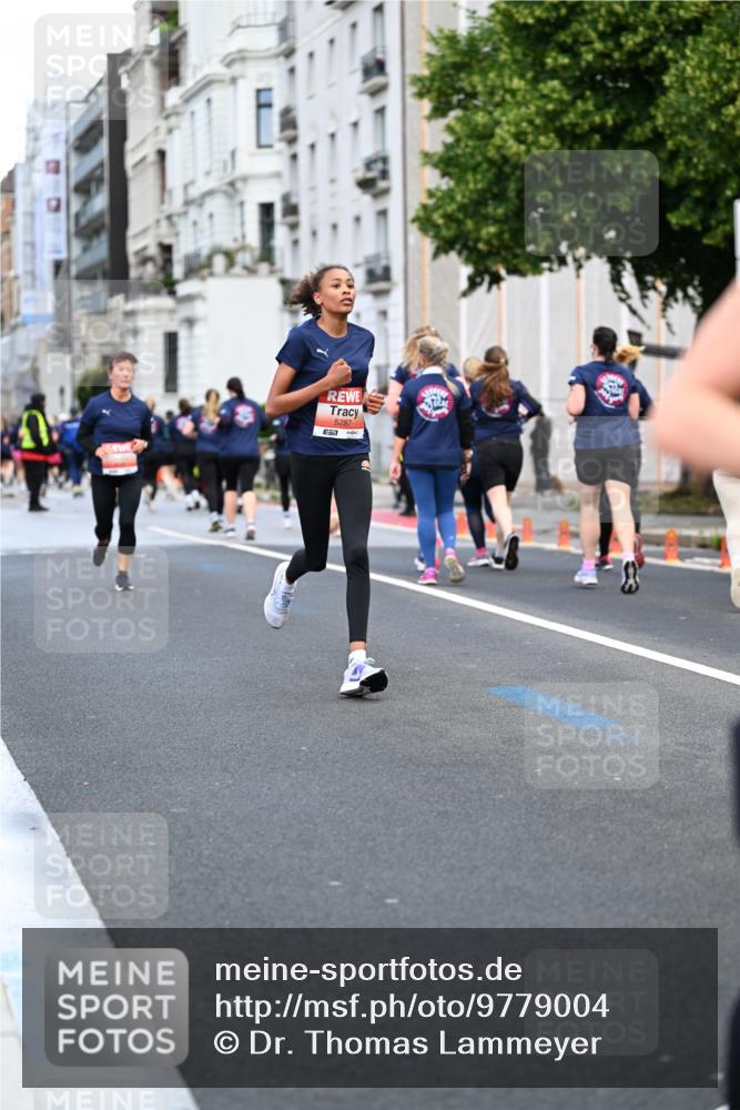 14.06.2026 - REWE Women's Run Dr. Thomas Lammeyer http://msf.ph/oto/9779004 14.06.2026 10:46:44 Laufen 5287, 57 meine-sportfotos.de