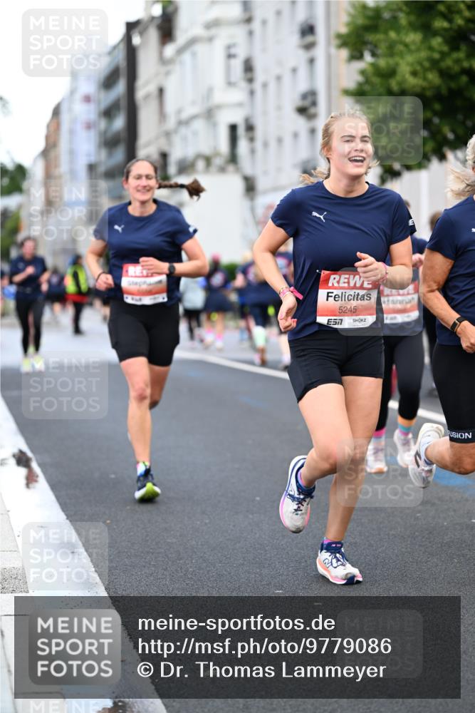 14.06.2026 - REWE Women's Run Dr. Thomas Lammeyer http://msf.ph/oto/9779086 14.06.2026 10:46:57 Laufen 5245, 7 meine-sportfotos.de