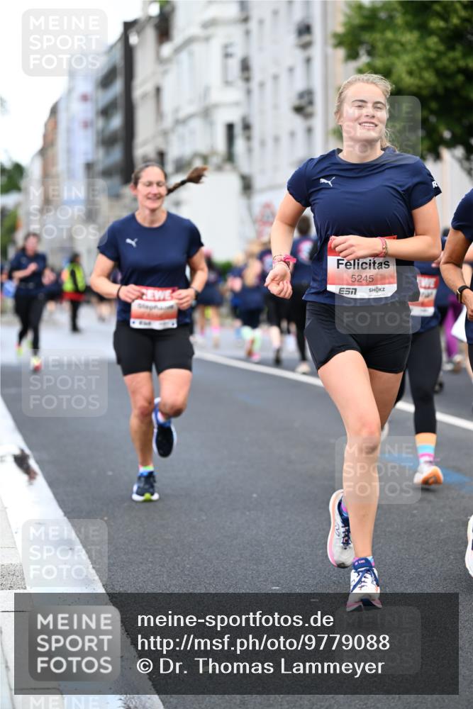 14.06.2026 - REWE Women's Run Dr. Thomas Lammeyer http://msf.ph/oto/9779088 14.06.2026 10:46:57 Laufen 5245 meine-sportfotos.de