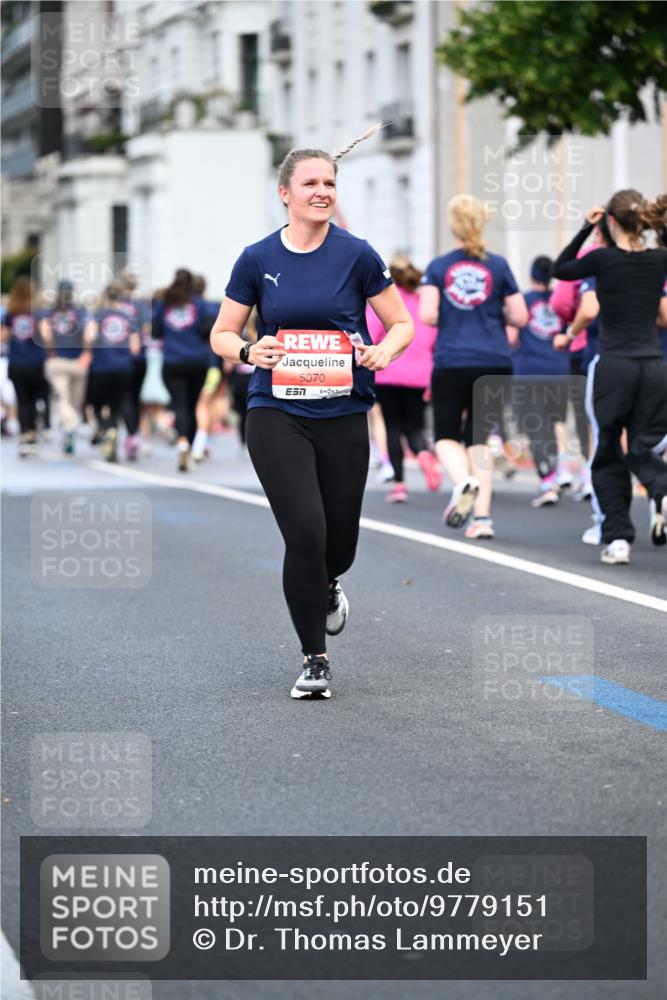 14.06.2026 - REWE Women's Run Dr. Thomas Lammeyer http://msf.ph/oto/9779151 14.06.2026 10:47:09 Laufen 5070 meine-sportfotos.de