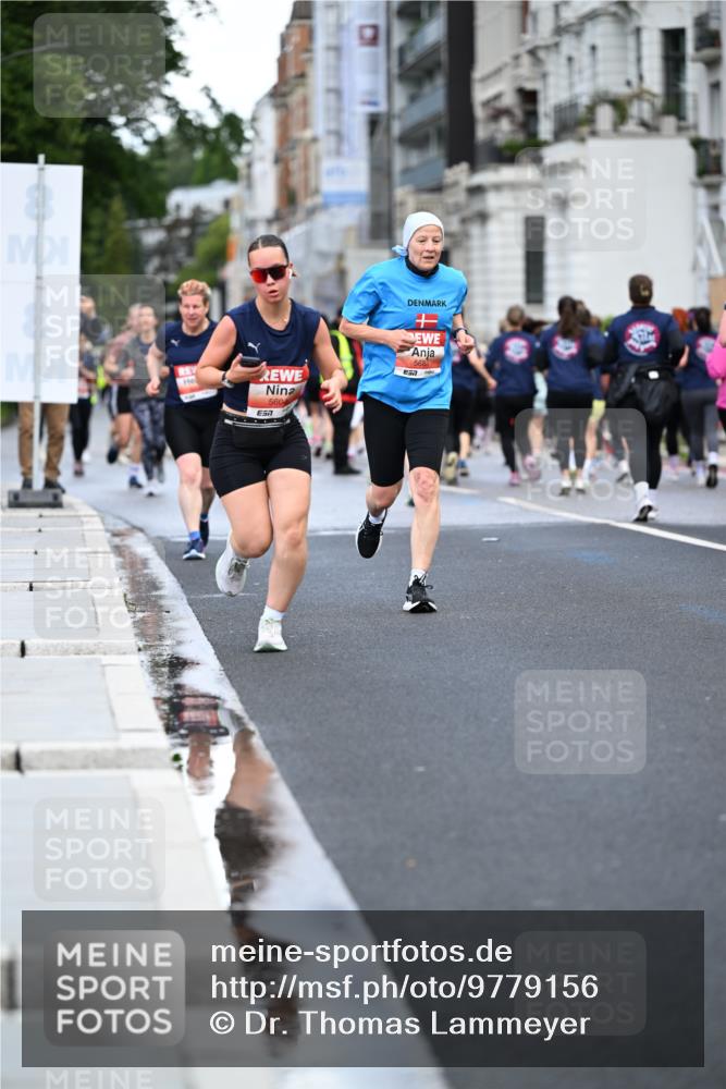 14.06.2026 - REWE Women's Run Dr. Thomas Lammeyer http://msf.ph/oto/9779156 14.06.2026 10:47:10 Laufen 560, 57, 7, 5683 meine-sportfotos.de
