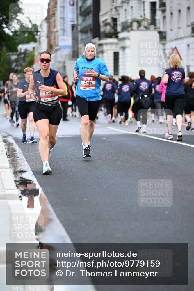 14.06.2026 - REWE Women's Run Dr. Thomas Lammeyer http://msf.ph/oto/9779159 14.06.2026 10:47:11 Laufen 5604, 5683, 7 meine-sportfotos.de