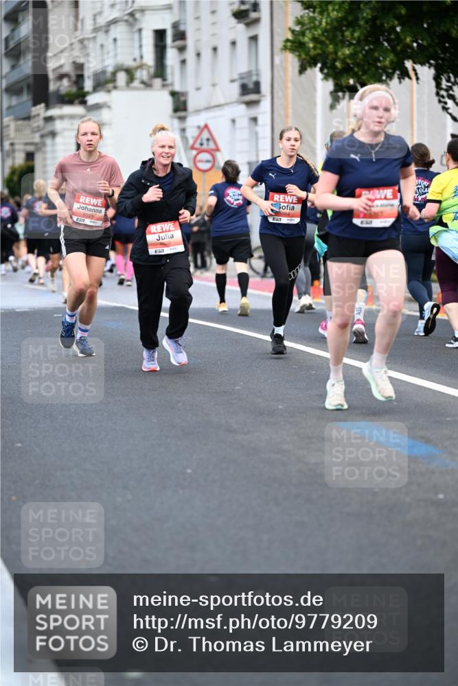 14.06.2026 - REWE Women's Run Dr. Thomas Lammeyer http://msf.ph/oto/9779209 14.06.2026 10:47:17 Laufen 5023, 5600, 57, 5964 meine-sportfotos.de