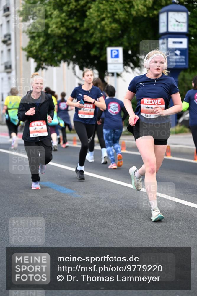 14.06.2026 - REWE Women's Run Dr. Thomas Lammeyer http://msf.ph/oto/9779220 14.06.2026 10:47:19 Laufen 575, 7 meine-sportfotos.de