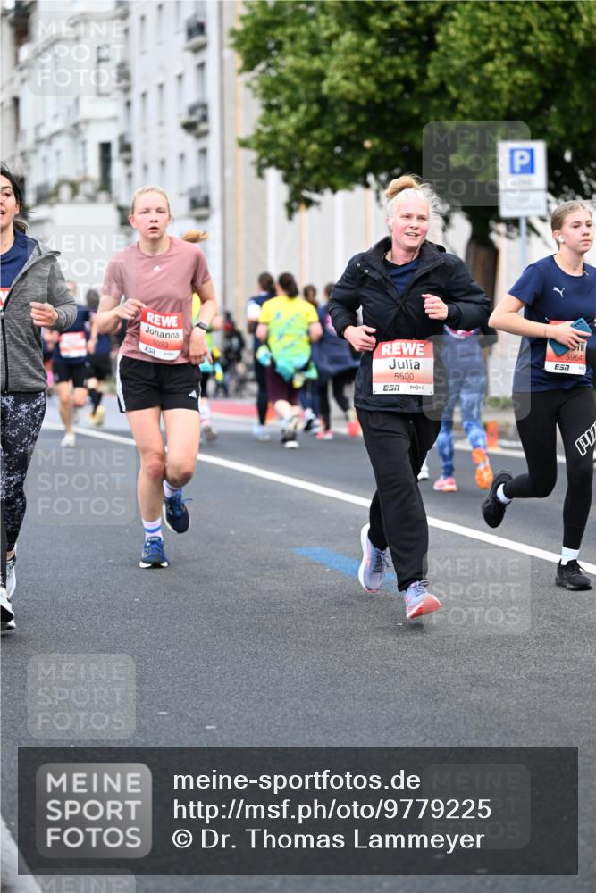 14.06.2026 - REWE Women's Run Dr. Thomas Lammeyer http://msf.ph/oto/9779225 14.06.2026 10:47:19 Laufen 5023, 657, 5500, 5964, 7 meine-sportfotos.de