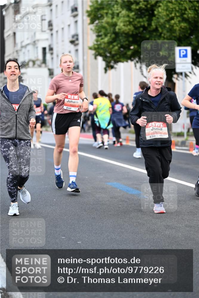 14.06.2026 - REWE Women's Run Dr. Thomas Lammeyer http://msf.ph/oto/9779226 14.06.2026 10:47:19 Laufen 5023, 657, 5500, 7 meine-sportfotos.de
