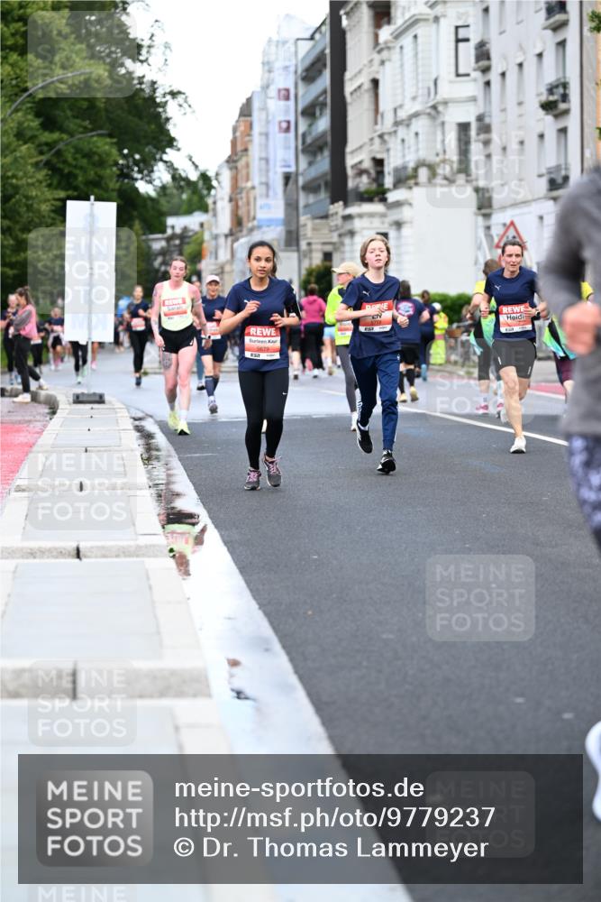 14.06.2026 - REWE Women's Run Dr. Thomas Lammeyer http://msf.ph/oto/9779237 14.06.2026 10:47:21 Laufen 5679 meine-sportfotos.de