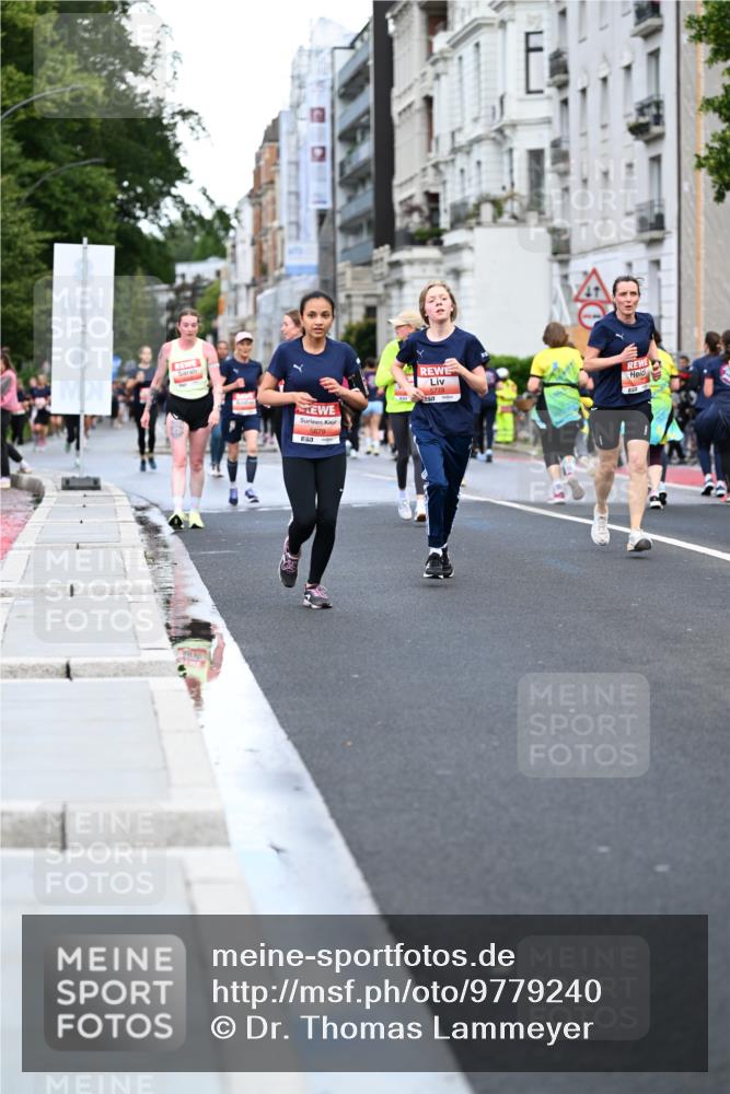 14.06.2026 - REWE Women's Run Dr. Thomas Lammeyer http://msf.ph/oto/9779240 14.06.2026 10:47:21 Laufen 5679, 5778 meine-sportfotos.de