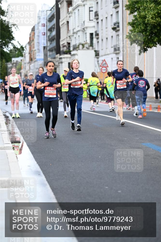 14.06.2026 - REWE Women's Run Dr. Thomas Lammeyer http://msf.ph/oto/9779243 14.06.2026 10:47:21 Laufen 5679, 5778 meine-sportfotos.de
