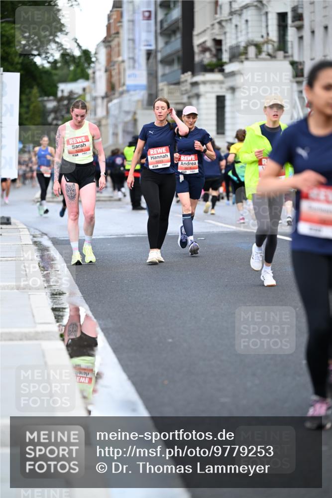 14.06.2026 - REWE Women's Run Dr. Thomas Lammeyer http://msf.ph/oto/9779253 14.06.2026 10:47:23 Laufen 7, 5933, 5074 meine-sportfotos.de