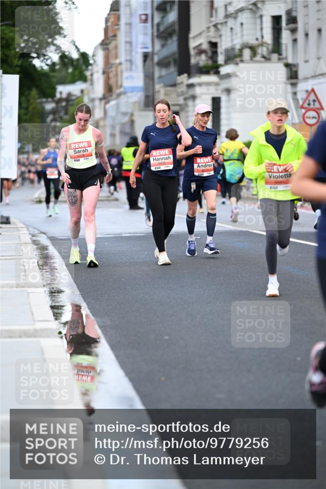 14.06.2026 - REWE Women's Run Dr. Thomas Lammeyer http://msf.ph/oto/9779256 14.06.2026 10:47:24 Laufen 5228, 57, 5933, 5074, 5061 meine-sportfotos.de