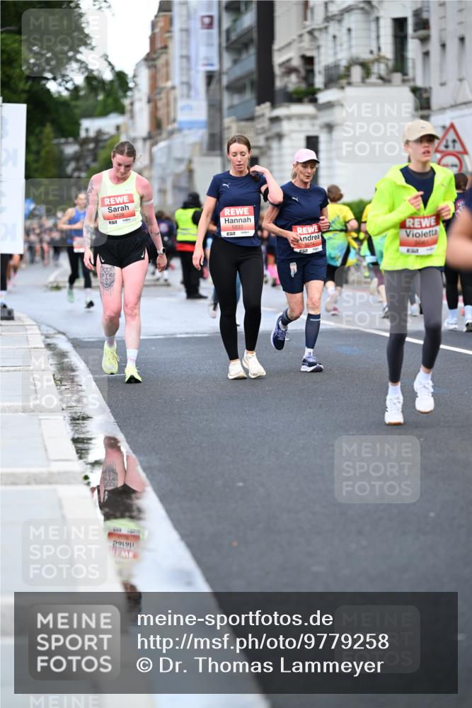 14.06.2026 - REWE Women's Run Dr. Thomas Lammeyer http://msf.ph/oto/9779258 14.06.2026 10:47:24 Laufen 5228, 657, 0558, 29, 5933, 7, 5074 meine-sportfotos.de