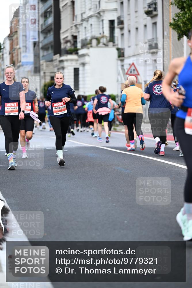 14.06.2026 - REWE Women's Run Dr. Thomas Lammeyer http://msf.ph/oto/9779321 14.06.2026 10:47:33 Laufen 5911, 57, 5, 5924, 2441 meine-sportfotos.de