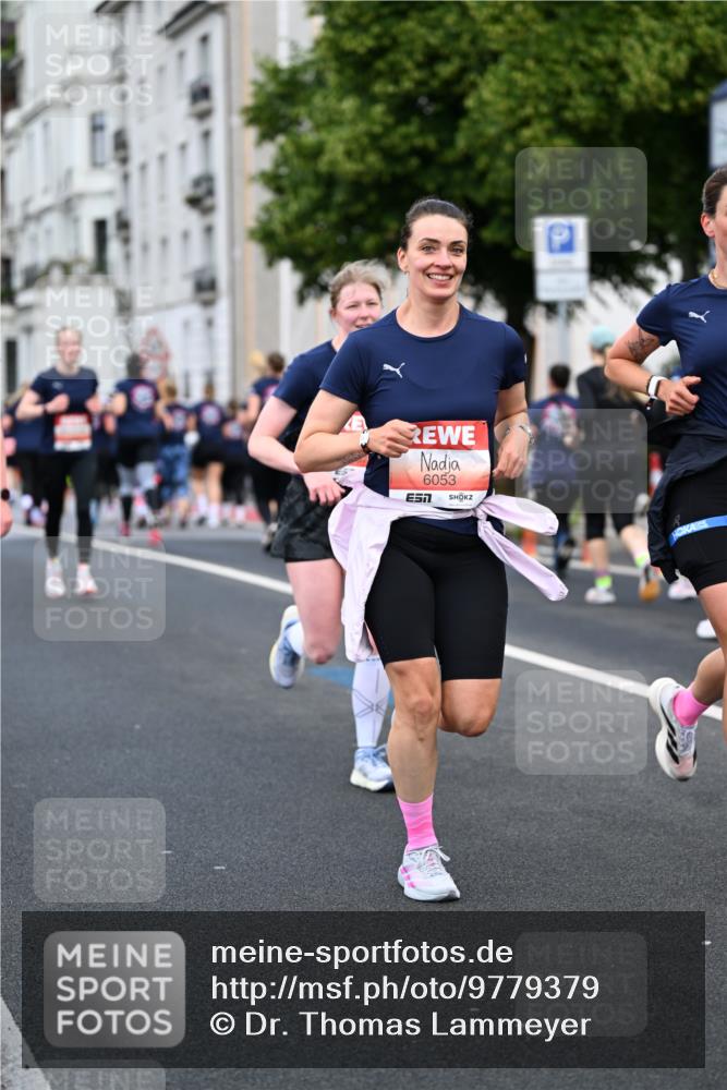 14.06.2026 - REWE Women's Run Dr. Thomas Lammeyer http://msf.ph/oto/9779379 14.06.2026 10:47:38 Laufen 6053 meine-sportfotos.de