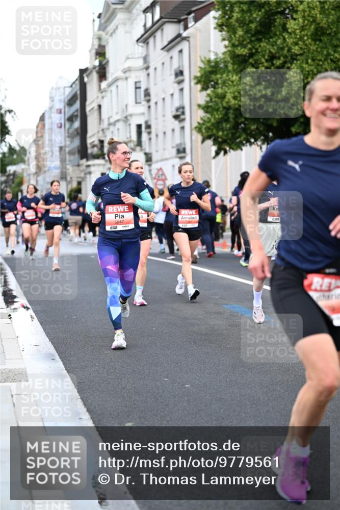 14.06.2026 - REWE Women's Run Dr. Thomas Lammeyer http://msf.ph/oto/9779561 14.06.2026 10:47:52 Laufen 5047, 7, 7 meine-sportfotos.de