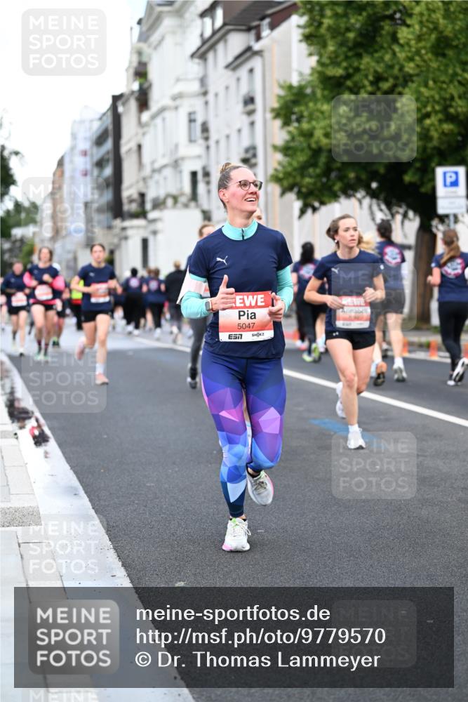 14.06.2026 - REWE Women's Run Dr. Thomas Lammeyer http://msf.ph/oto/9779570 14.06.2026 10:47:53 Laufen 5047 meine-sportfotos.de