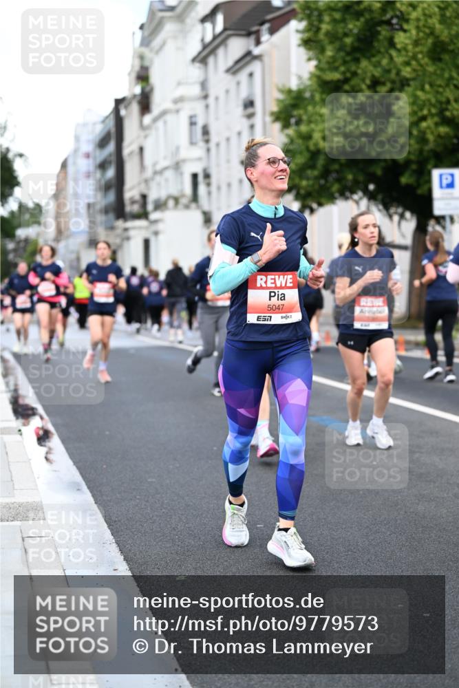 14.06.2026 - REWE Women's Run Dr. Thomas Lammeyer http://msf.ph/oto/9779573 14.06.2026 10:47:53 Laufen 5047 meine-sportfotos.de