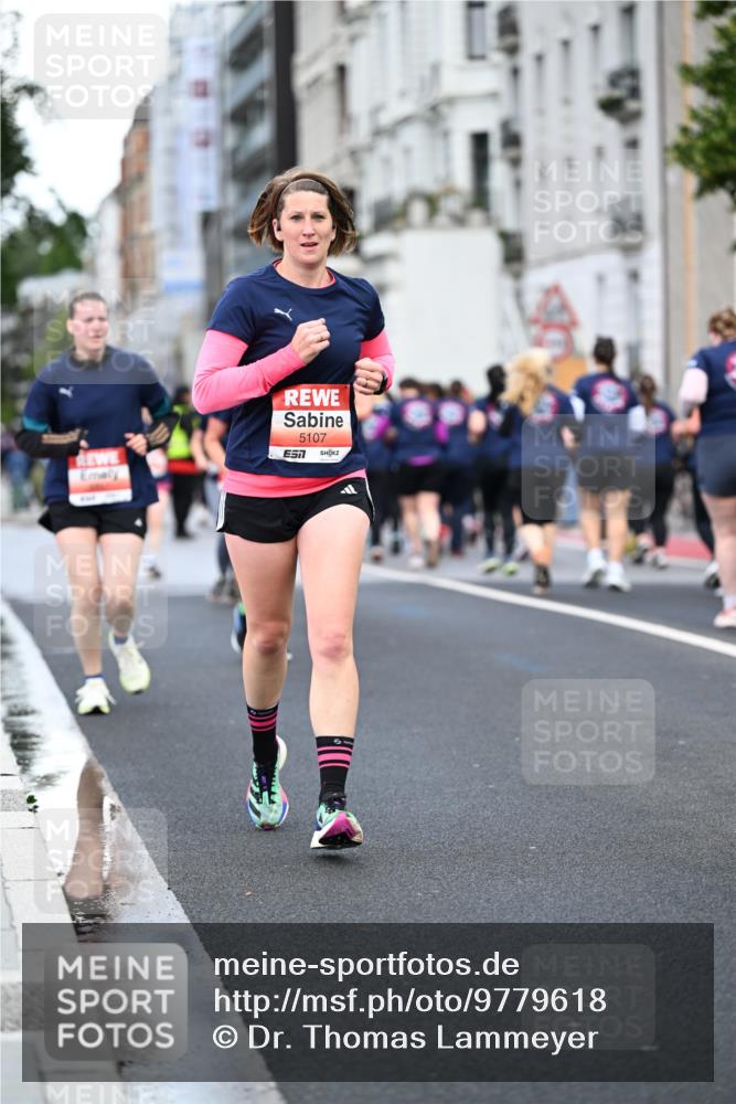 14.06.2026 - REWE Women's Run Dr. Thomas Lammeyer http://msf.ph/oto/9779618 14.06.2026 10:47:57 Laufen 5107, 7 meine-sportfotos.de