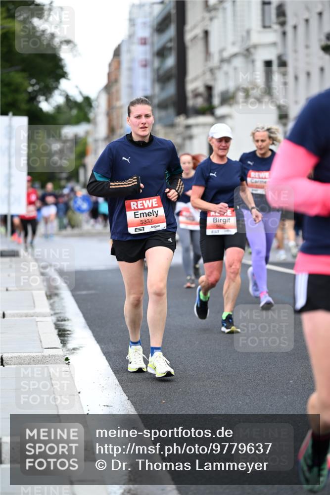 14.06.2026 - REWE Women's Run Dr. Thomas Lammeyer http://msf.ph/oto/9779637 14.06.2026 10:47:59 Laufen 5337, 57 meine-sportfotos.de