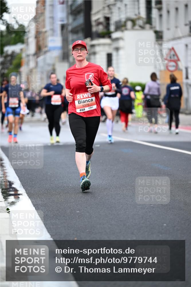 14.06.2026 - REWE Women's Run Dr. Thomas Lammeyer http://msf.ph/oto/9779744 14.06.2026 10:48:06 Laufen 7, 5376 meine-sportfotos.de