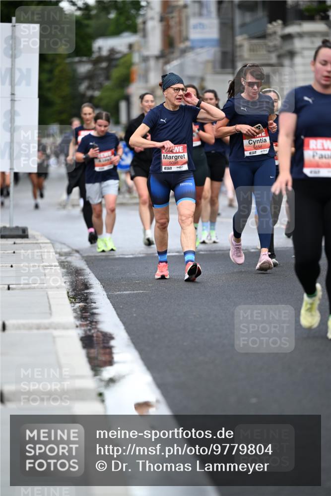 14.06.2026 - REWE Women's Run Dr. Thomas Lammeyer http://msf.ph/oto/9779804 14.06.2026 10:48:12 Laufen 5095, 5154, 517, 4147 meine-sportfotos.de