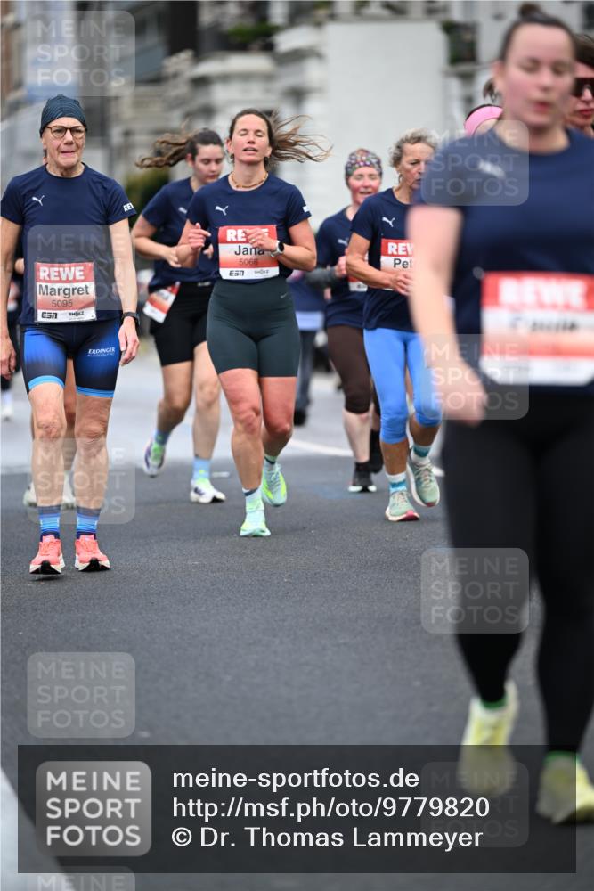 14.06.2026 - REWE Women's Run Dr. Thomas Lammeyer http://msf.ph/oto/9779820 14.06.2026 10:48:15 Laufen 5095, 5066, 7 meine-sportfotos.de