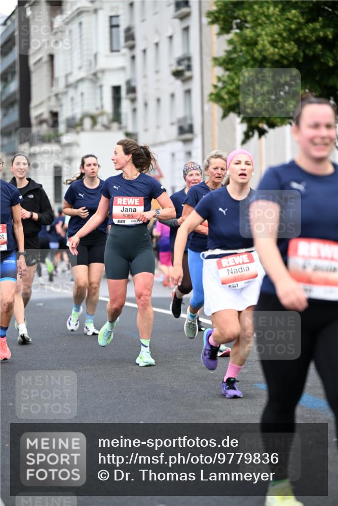 14.06.2026 - REWE Women's Run Dr. Thomas Lammeyer http://msf.ph/oto/9779836 14.06.2026 10:48:16 Laufen 5066, 5703 meine-sportfotos.de