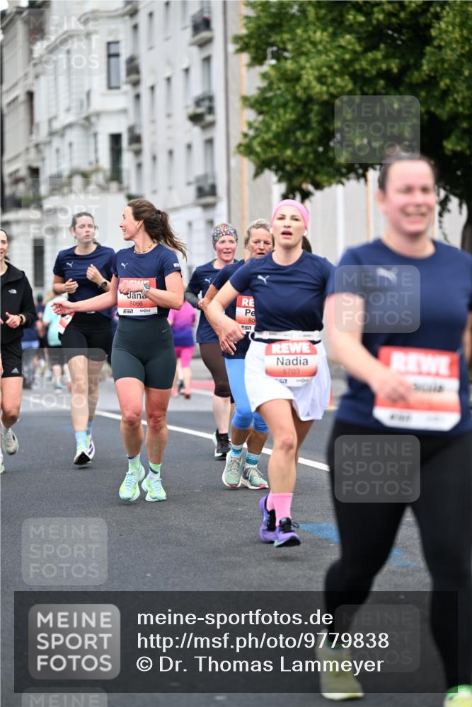14.06.2026 - REWE Women's Run Dr. Thomas Lammeyer http://msf.ph/oto/9779838 14.06.2026 10:48:16 Laufen 5066, 50, 557, 5703 meine-sportfotos.de