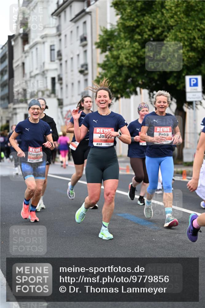 14.06.2026 - REWE Women's Run Dr. Thomas Lammeyer http://msf.ph/oto/9779856 14.06.2026 10:48:18 Laufen 7, 5095, 5066, 7 meine-sportfotos.de