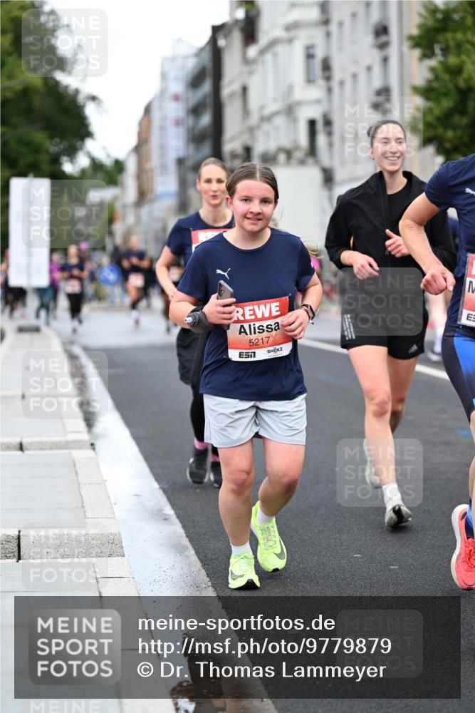 14.06.2026 - REWE Women's Run Dr. Thomas Lammeyer http://msf.ph/oto/9779879 14.06.2026 10:48:19 Laufen 5217 meine-sportfotos.de