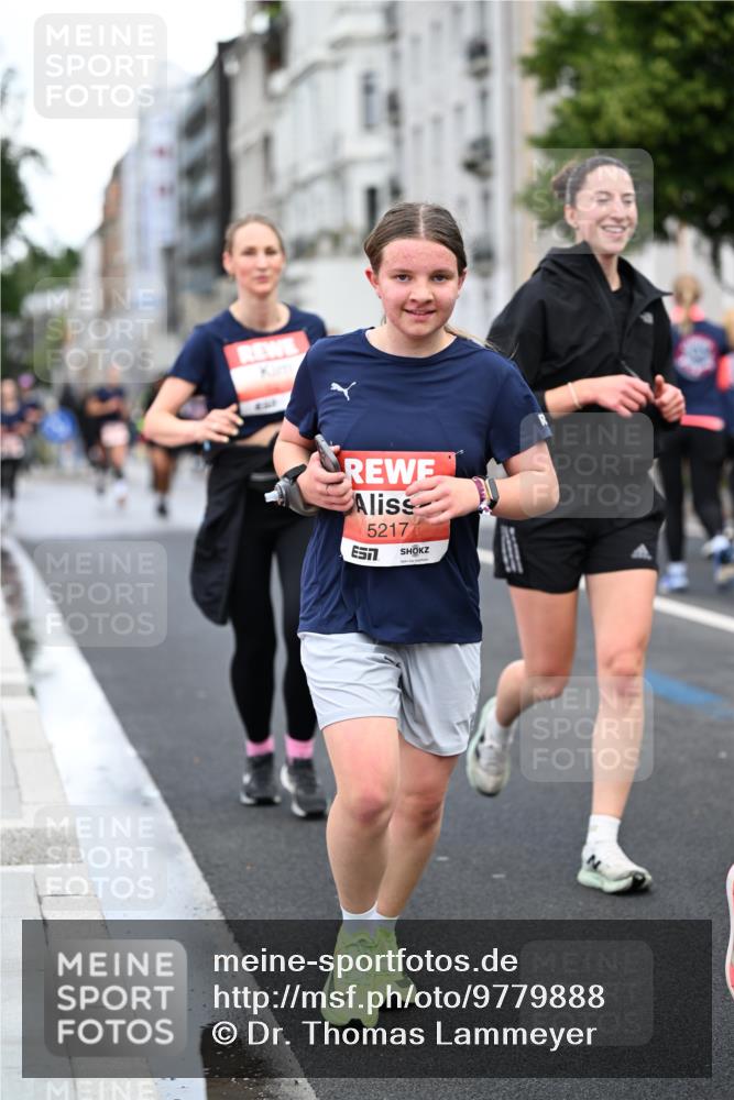 14.06.2026 - REWE Women's Run Dr. Thomas Lammeyer http://msf.ph/oto/9779888 14.06.2026 10:48:20 Laufen 8, 217, 5217, 57 meine-sportfotos.de