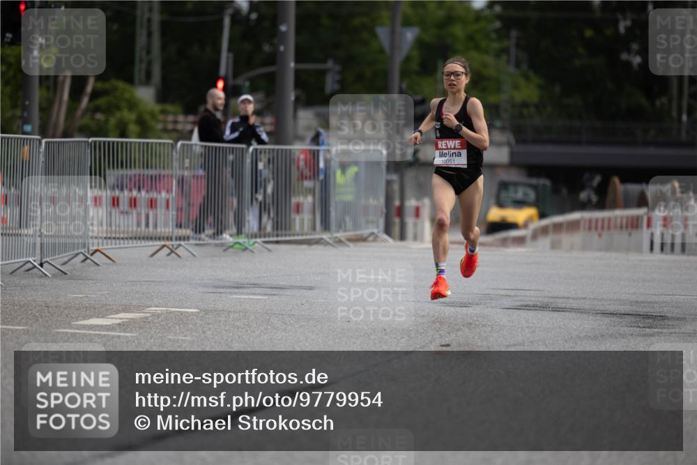 14.06.2026 - REWE Women's Run Michael Strokosch http://msf.ph/oto/9779954 14.06.2026 09:35:10 Laufen 10051, 64 meine-sportfotos.de