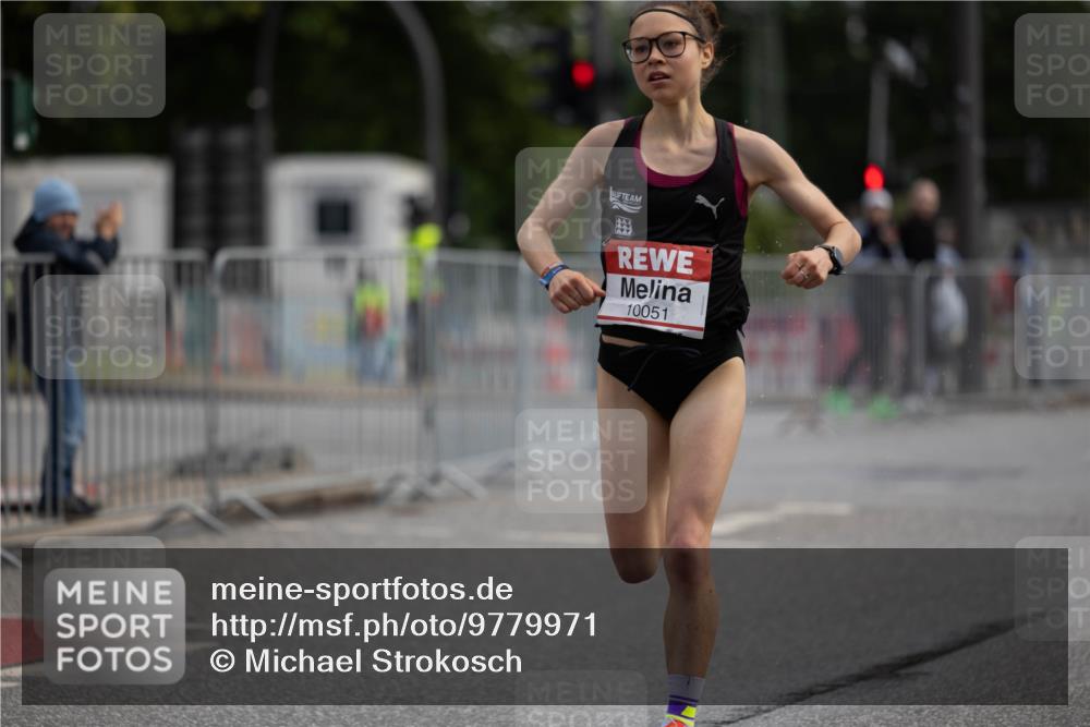 14.06.2026 - REWE Women's Run Michael Strokosch http://msf.ph/oto/9779971 14.06.2026 09:35:12 Laufen 10051 meine-sportfotos.de