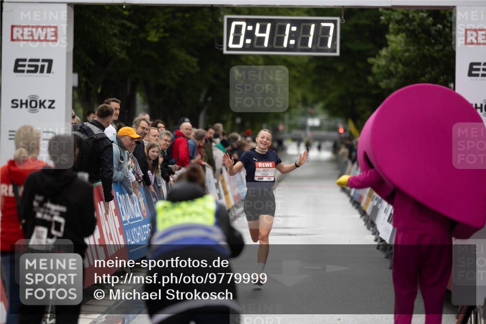 14.06.2026 - REWE Women's Run Michael Strokosch http://msf.ph/oto/9779999 14.06.2026 09:41:43 Laufen 0, 48, 37, 11507 meine-sportfotos.de