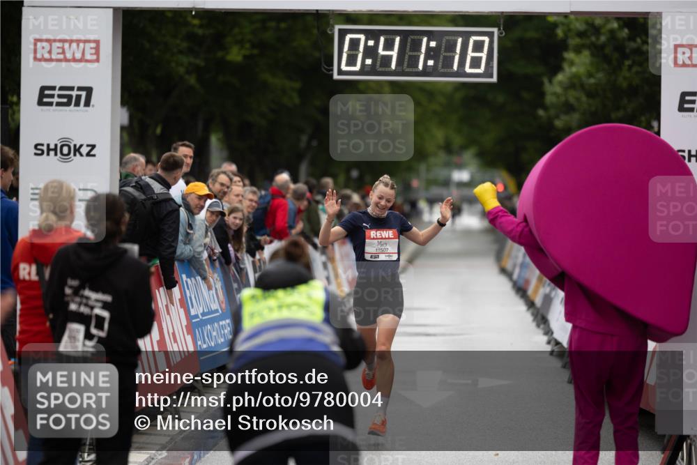 14.06.2026 - REWE Women's Run Michael Strokosch http://msf.ph/oto/9780004 14.06.2026 09:41:44 Laufen 0, 48, 88, 11507 meine-sportfotos.de